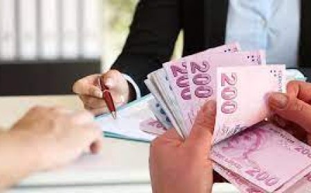 Duygusal İlişki Yaşadığı Kadın İşçiyi İş Yerinde Öpmeye Kalkan ve Güvenlik Kamerası ile Durumun Tespiti Sonucu İşten Çıkarılan İşçi Tazminata Hak Kazanır mı?